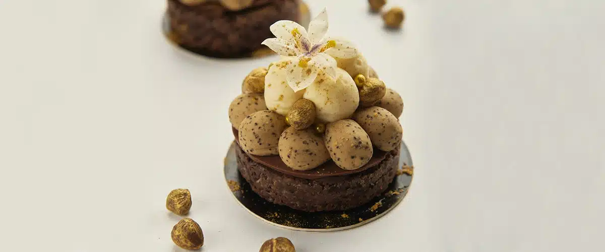 Torta de Brownie con trufas de Gold y chocolate blanco