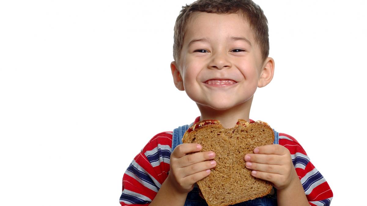 Bienestar y salud: Niños a comer Pan: conozca los beneficios