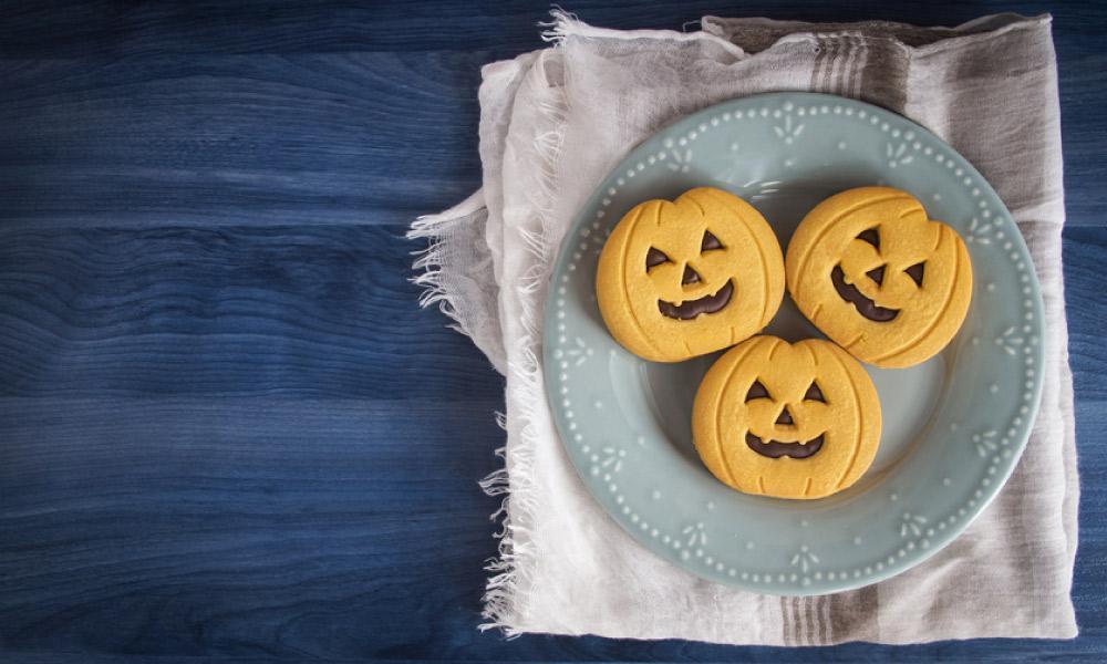 Alfajor de calabaza  con relleno de mermelada de mora