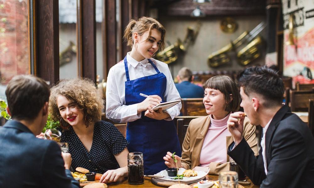 Aumentar las ventas de un restaurante: la importancia de los meseros.