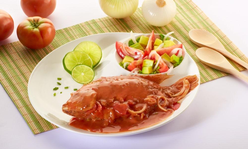 Receta: Pescado en salsa criolla.