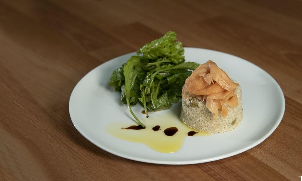 Receta: ensalada de quinua y salmón ahumado