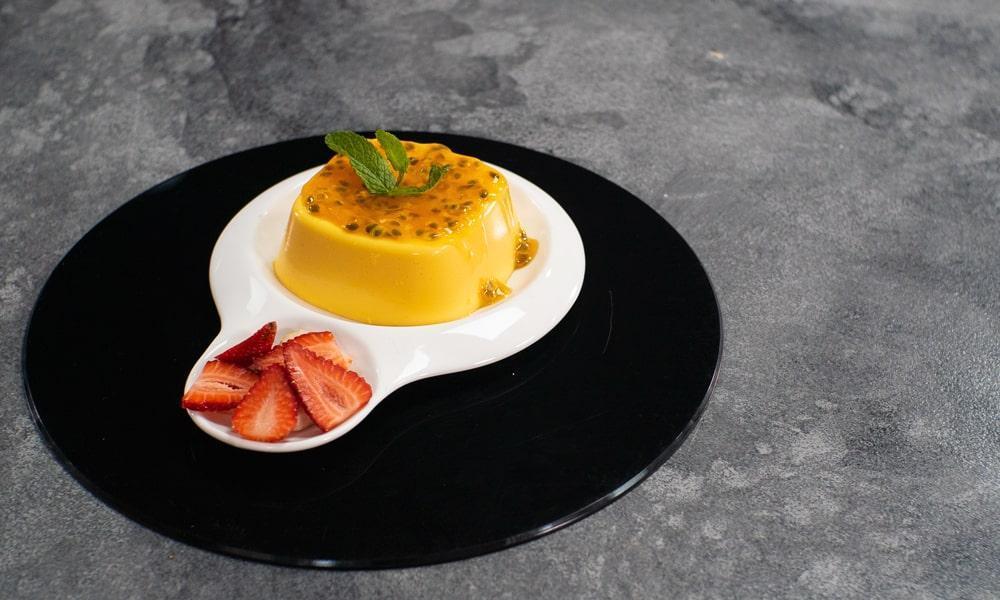 Flan de Maracuyá